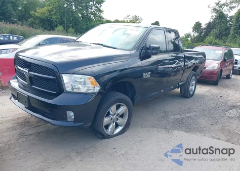 2018 Ram 1500 Express 4X4 6'4 Box из США, поврежденный, VIN 1C6RR7FG4JS328528